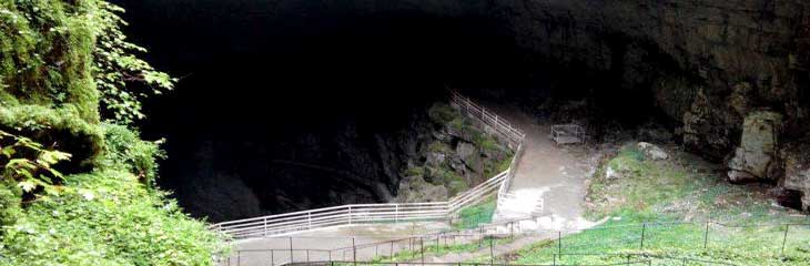 La Grotte de la Glacière