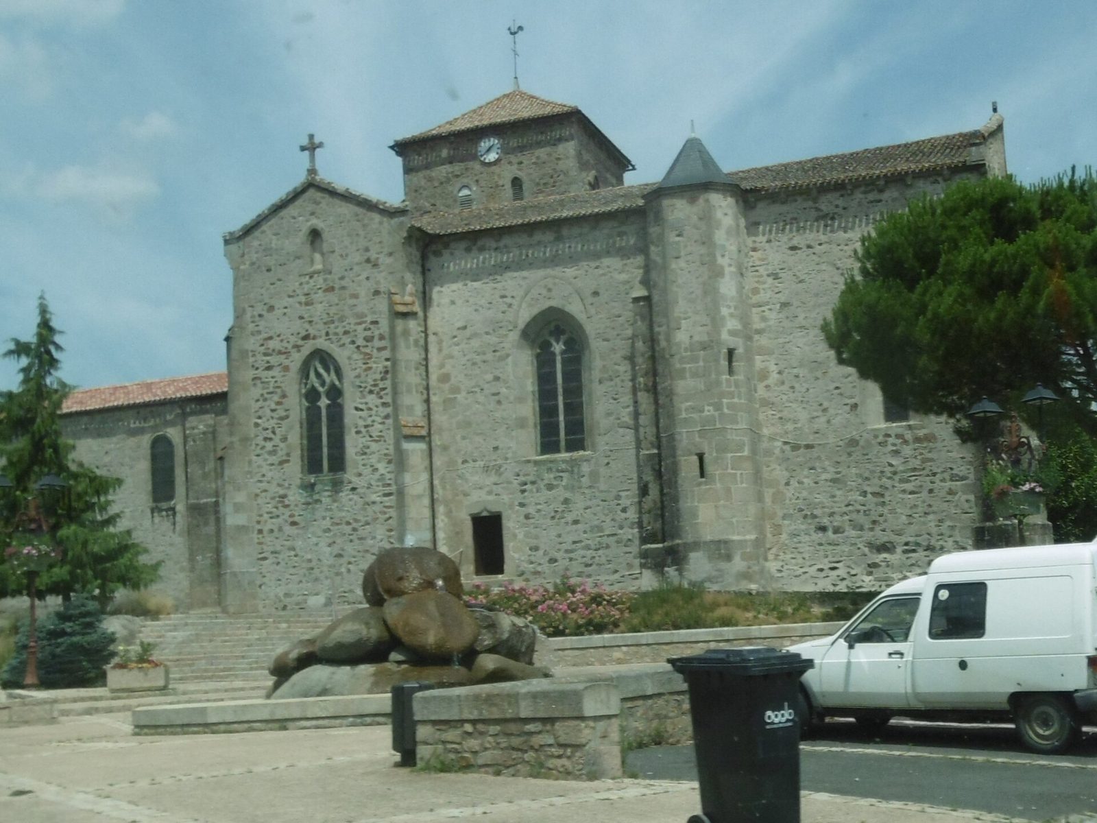 Sevre Autruche