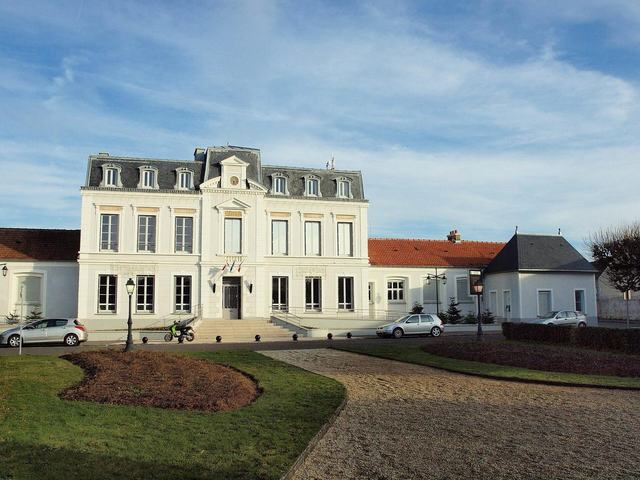 Château de la Grange-le-Roy