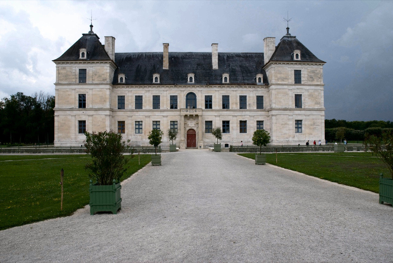 Château d'Ancy-le-Franc By thefunny42 CC BY 2.0  via Wikimedia Commons