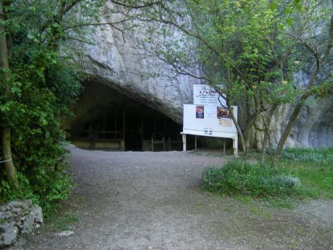 Entrée de La Grotte Préhistorique de La Vache