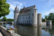 Le Château de Sully-sur-Loire By Pline CC BY-SA 3.0 via Wikimedia Commons